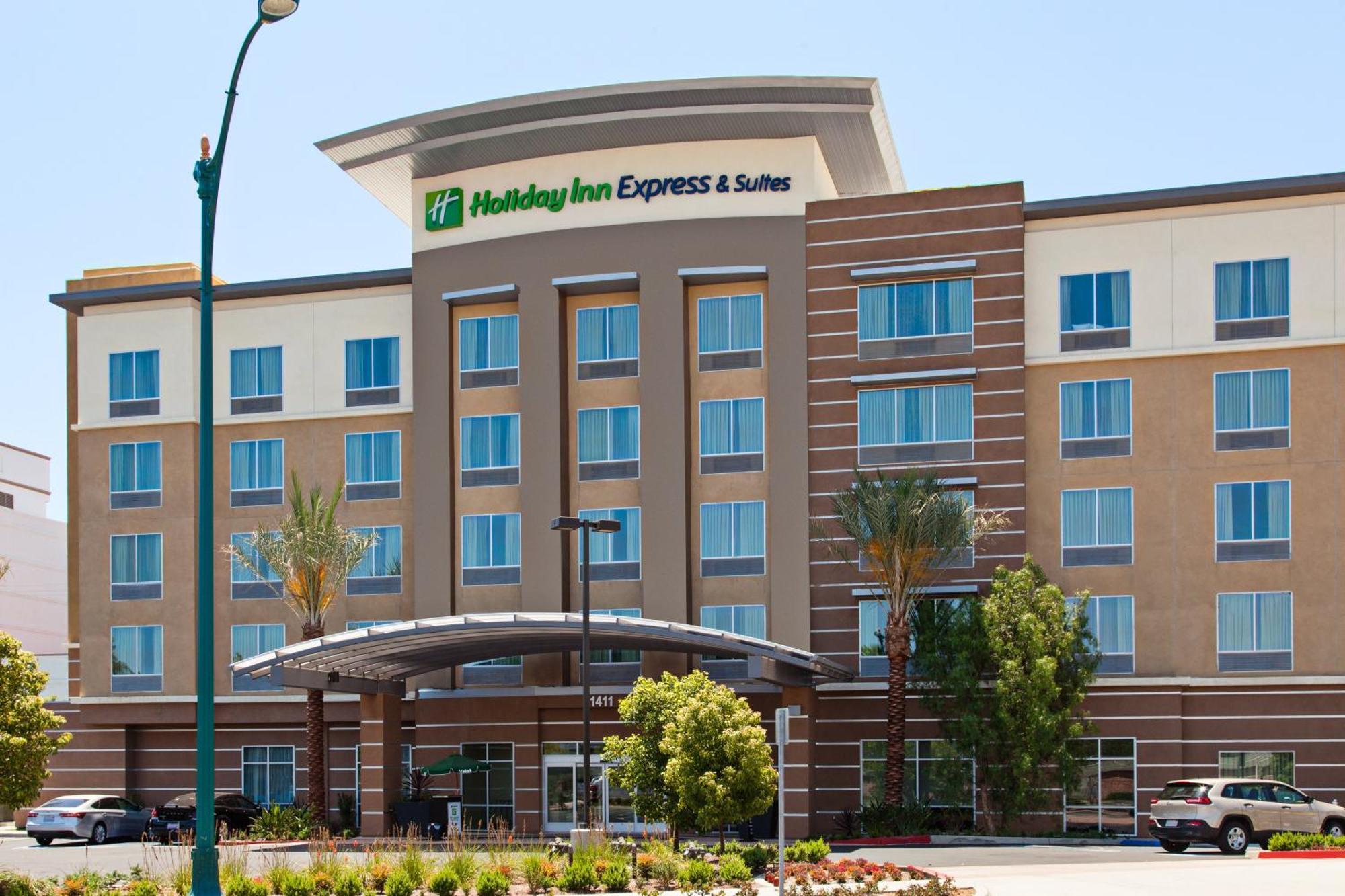 Holiday Inn Express & Suites Anaheim Resort Area By Ihg Exteriér fotografie