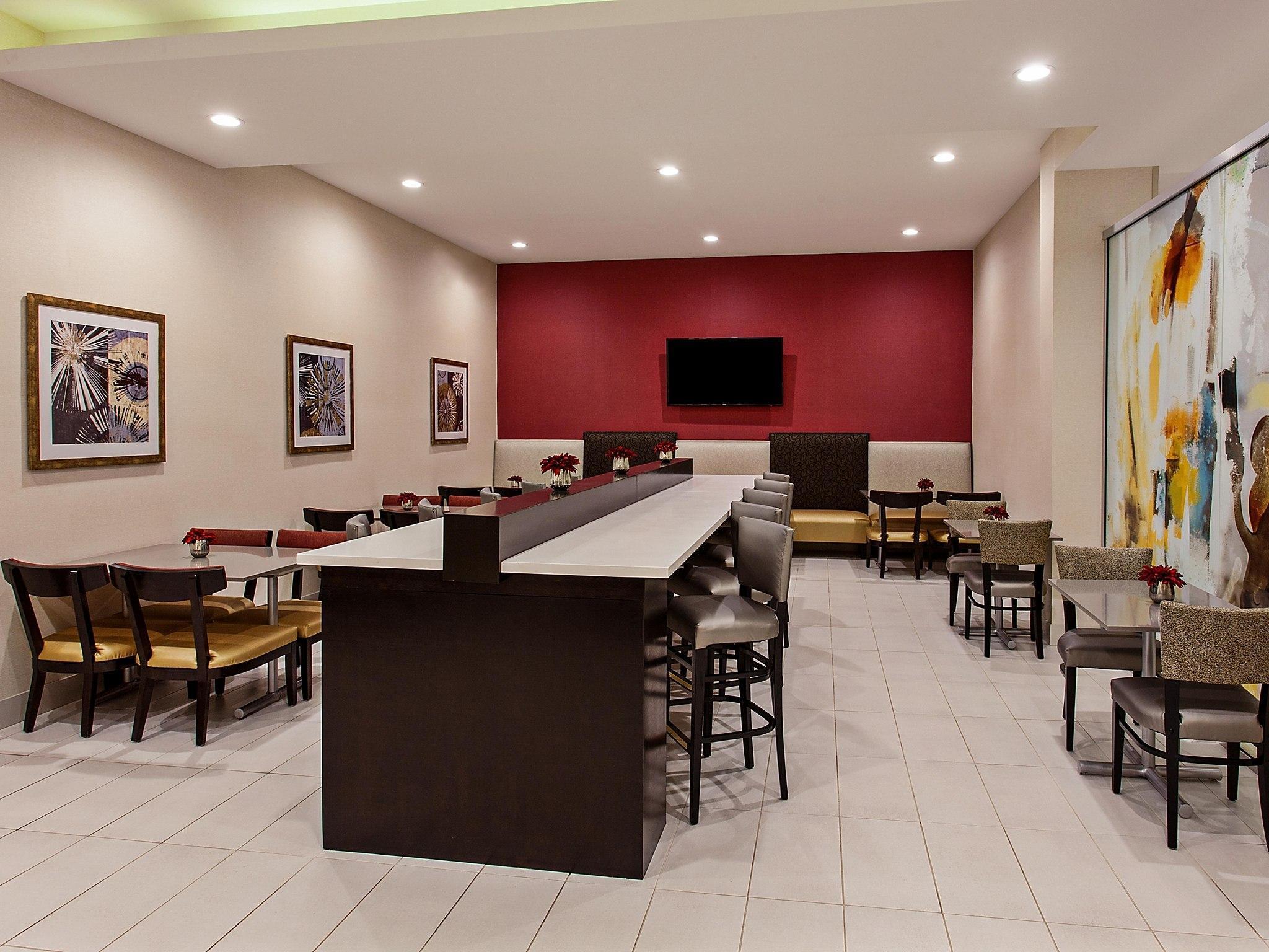Holiday Inn Express & Suites Anaheim Resort Area By Ihg Exteriér fotografie