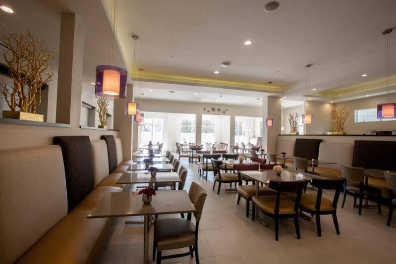 Holiday Inn Express & Suites Anaheim Resort Area By Ihg Exteriér fotografie