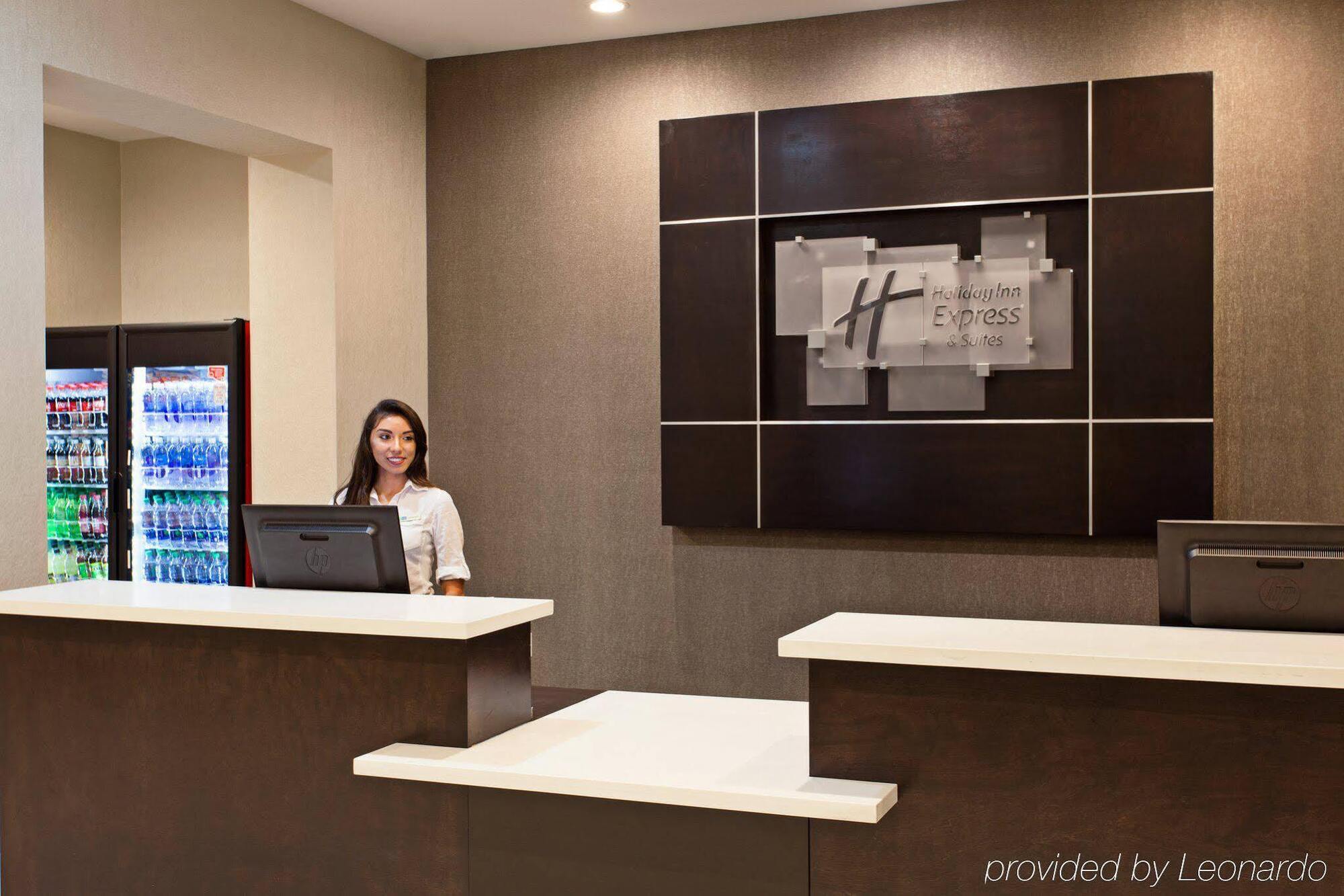 Holiday Inn Express & Suites Anaheim Resort Area By Ihg Exteriér fotografie
